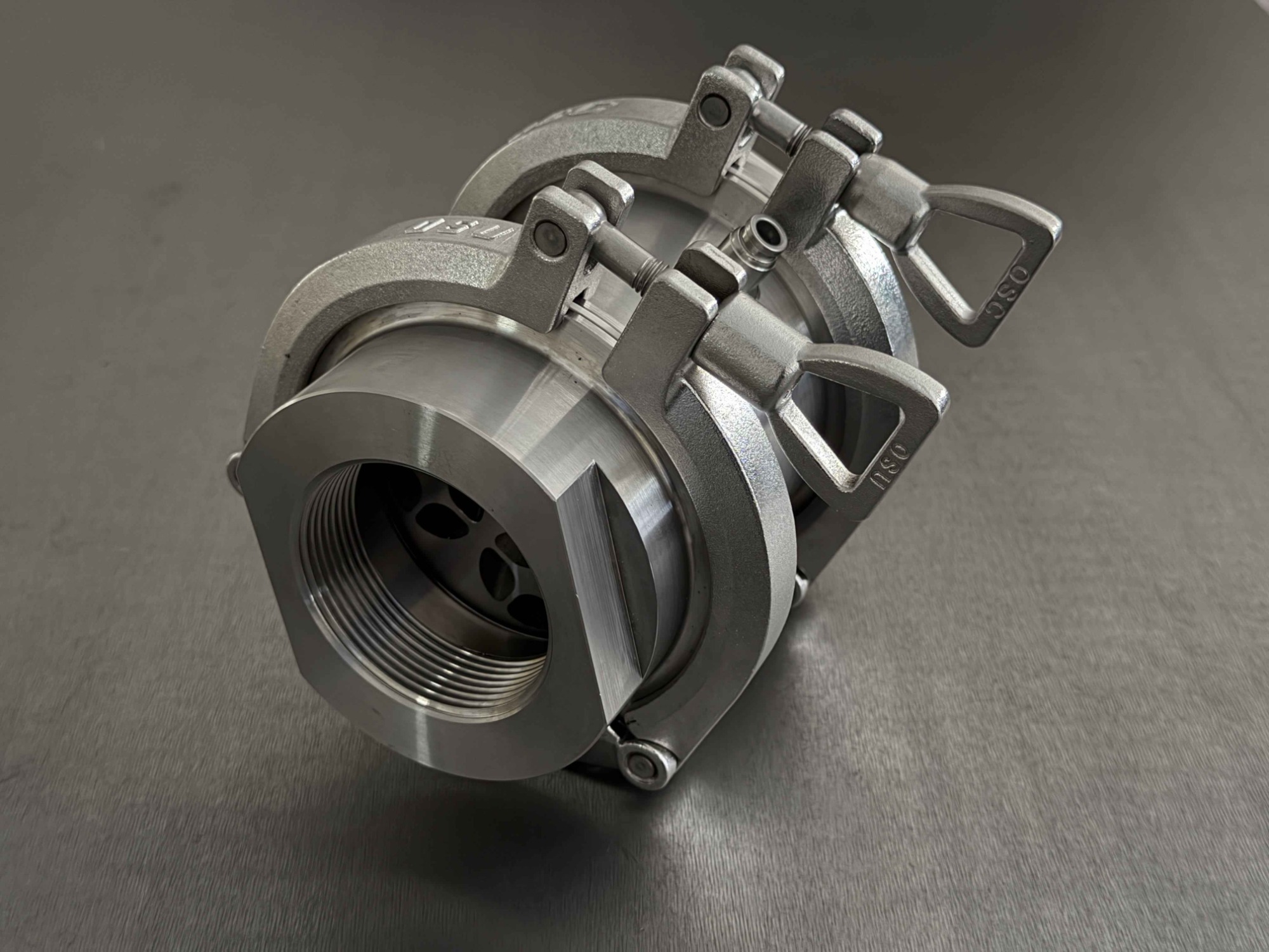 インライン接続型ファインバブル発生器のFB-M50A-SUS316Lです。